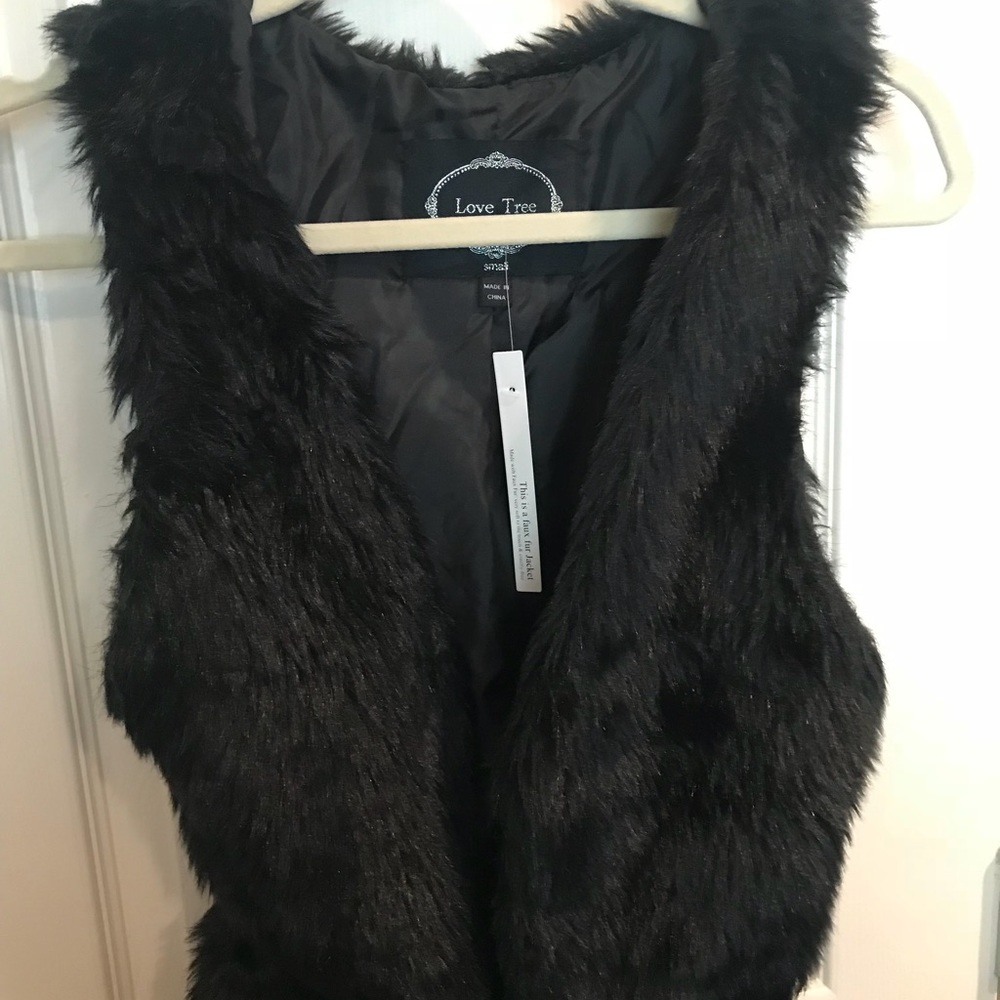 Faux fur black vest
